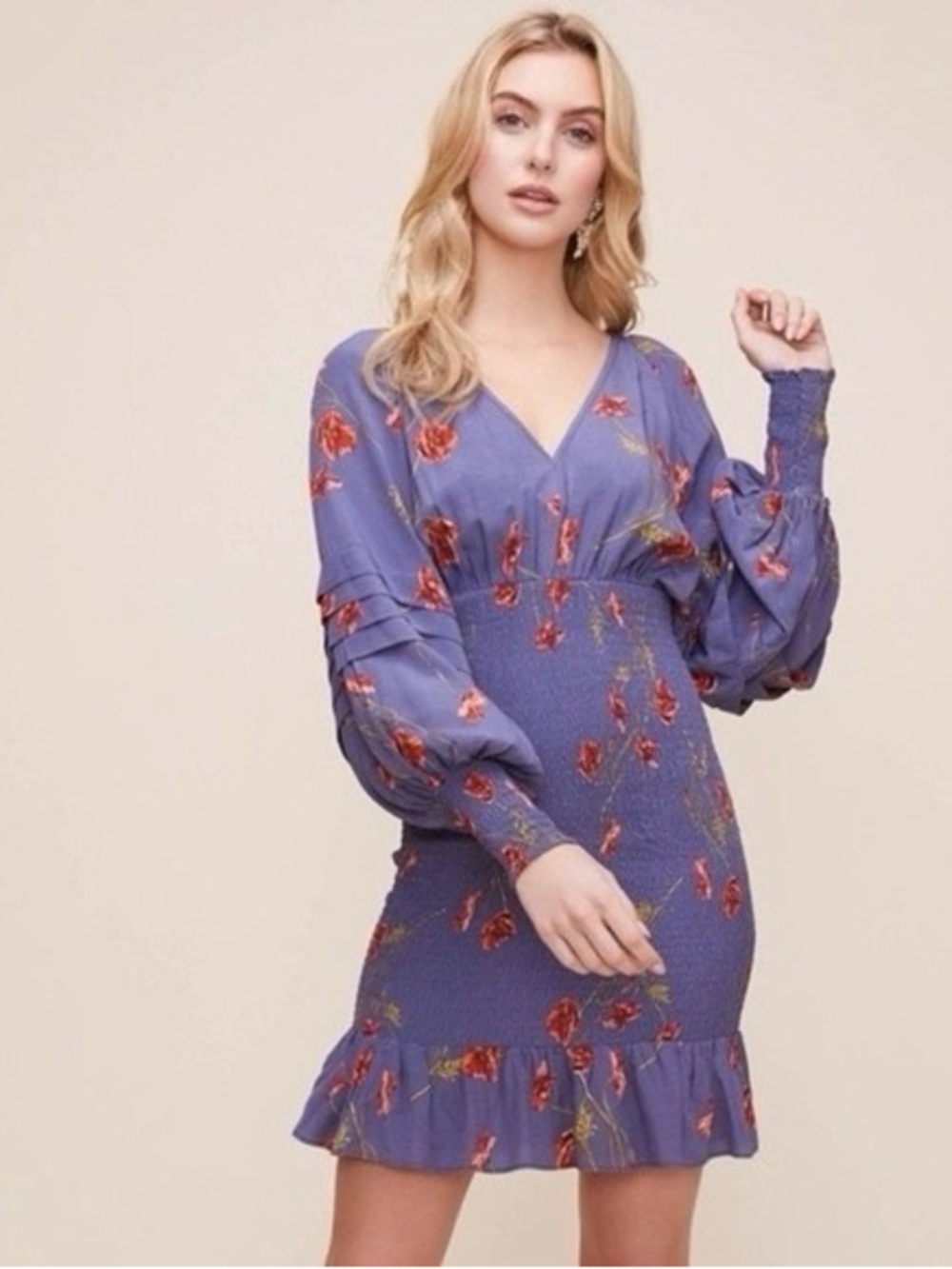 ASTR The Label Dolman Smoked Mini Dress Size Medium Floral Blue & Red